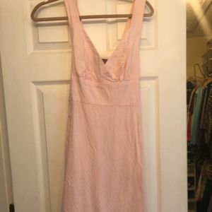 Pink & White Vineyard Vines Seersucker Dress.